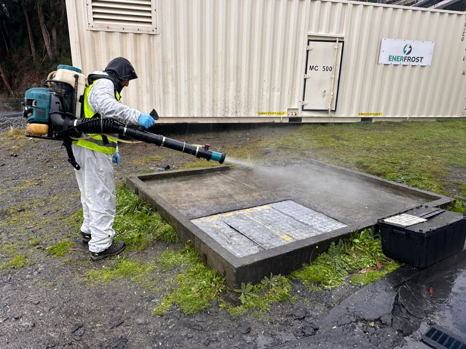 Mantenimiento preventivo en cámaras y casino – AquaChile